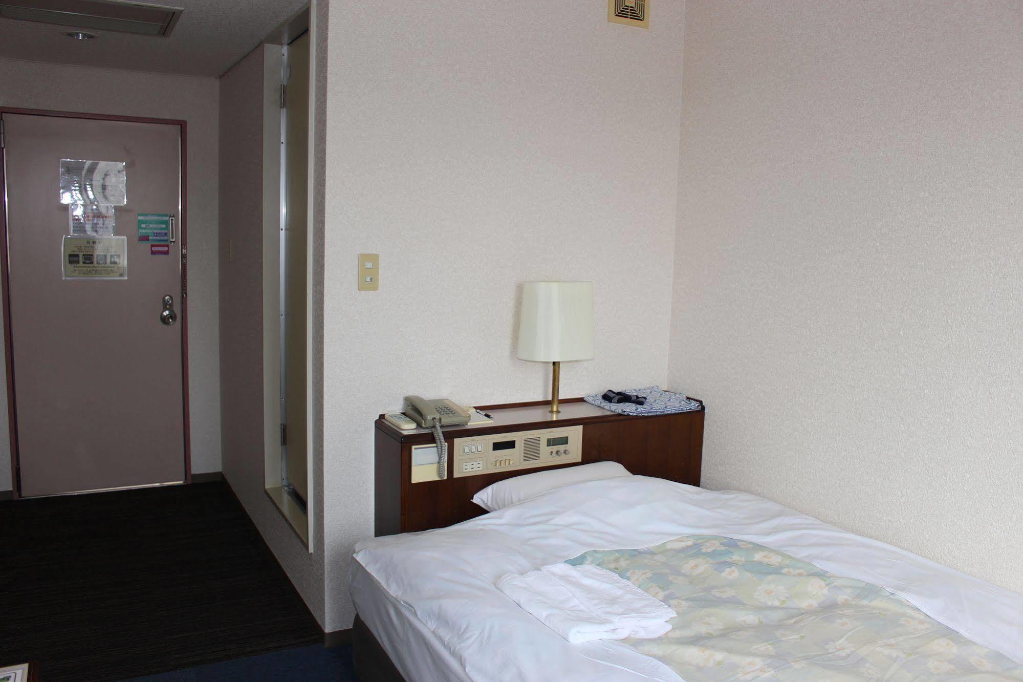 Hotel Higashihiroshima Hills Saijo Exterior foto