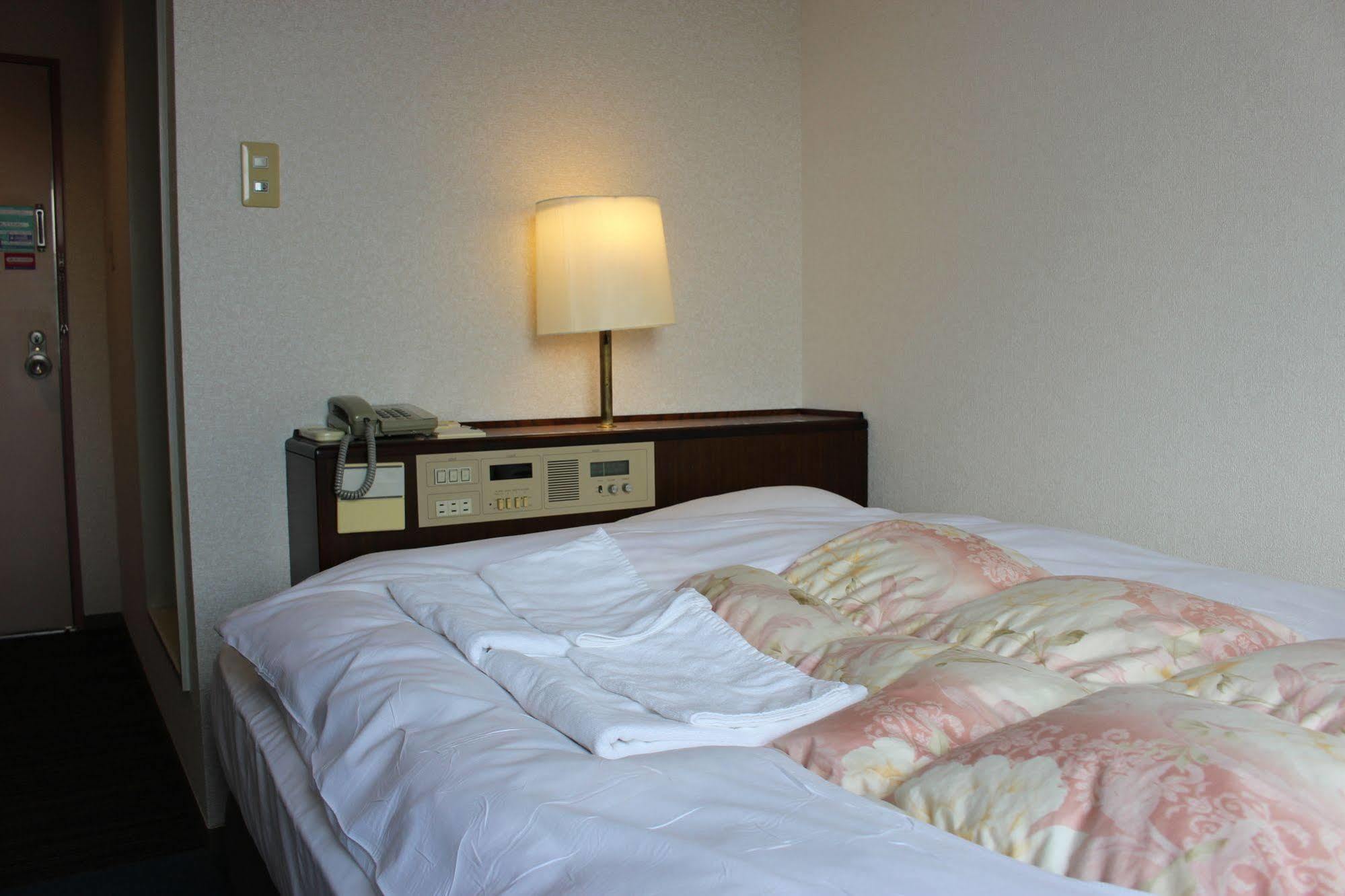Hotel Higashihiroshima Hills Saijo Exterior foto